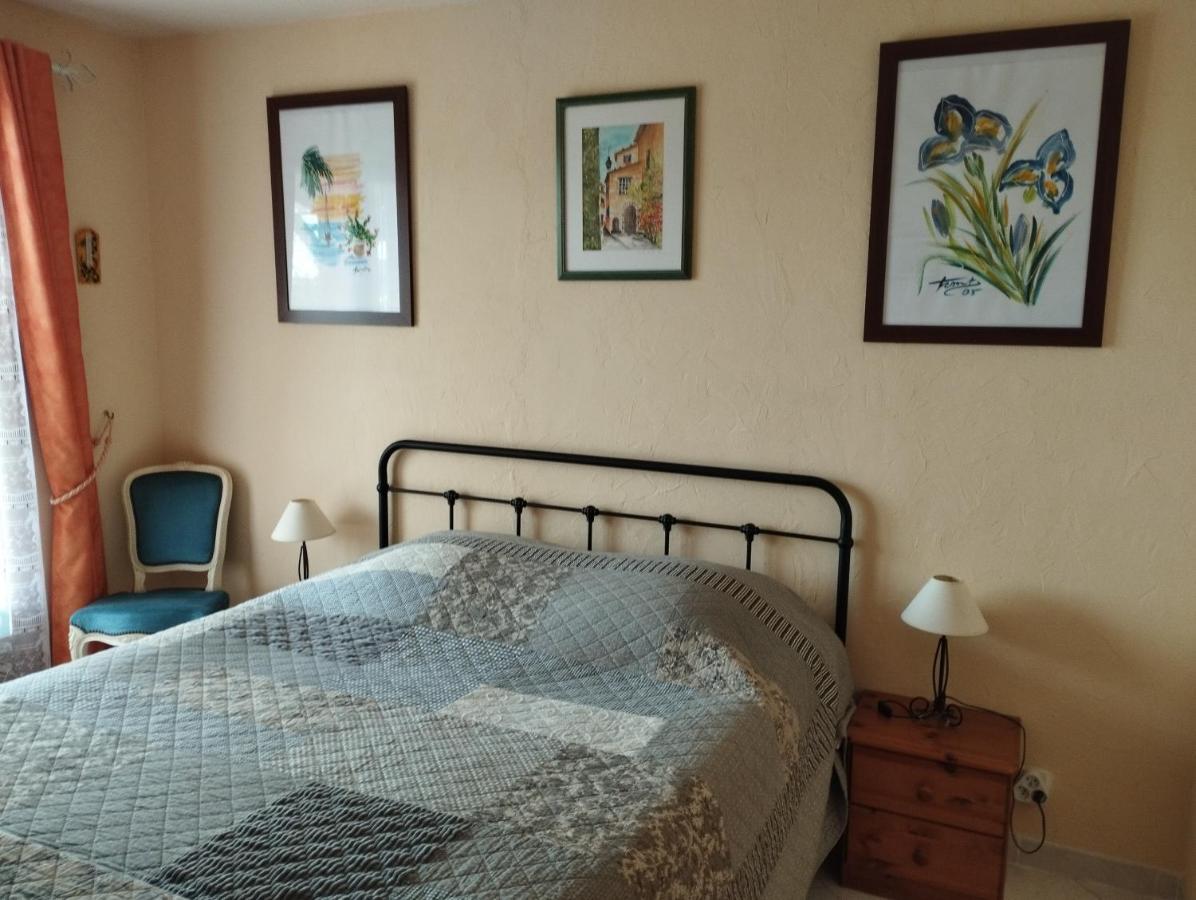 Bed and Breakfast L'Orangette Регюс Экстерьер фото